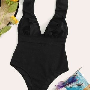 🍒 One-piece swimming suit